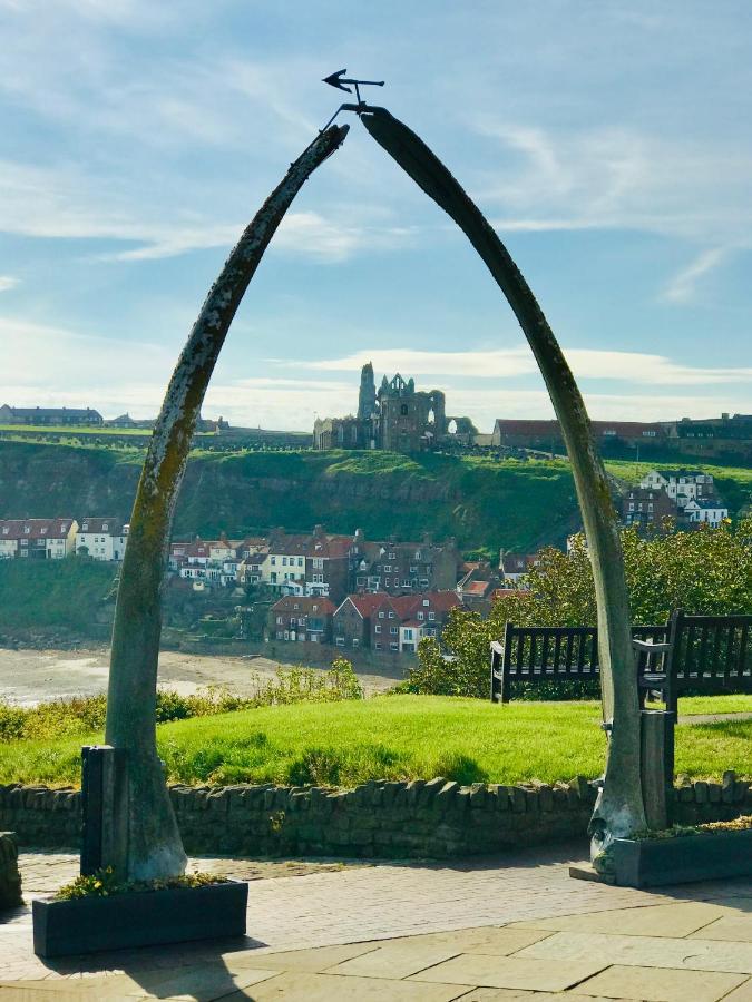 High Tide * Whitby